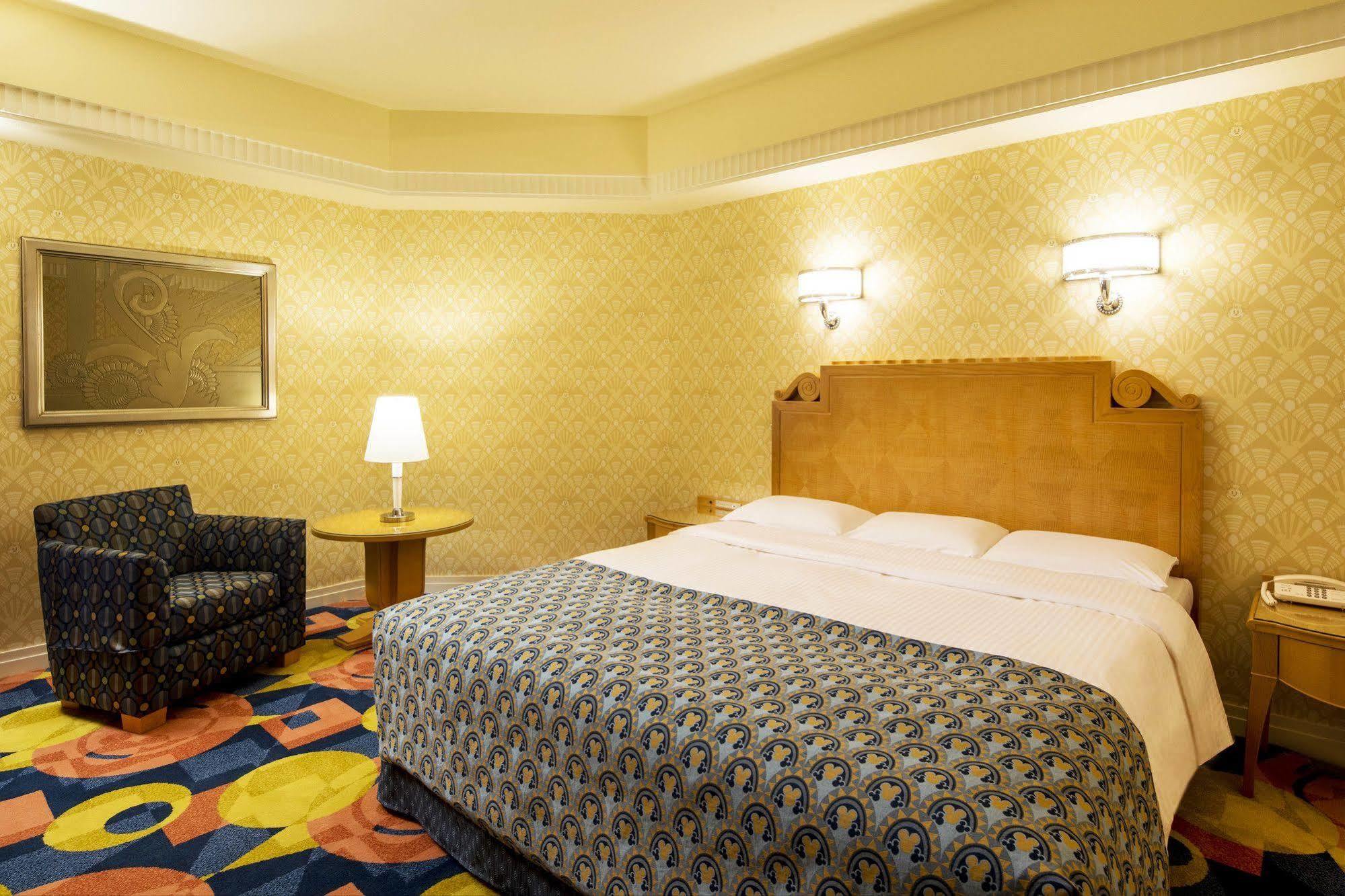 Disney Ambassador Hotel Chiba Exteriör bild